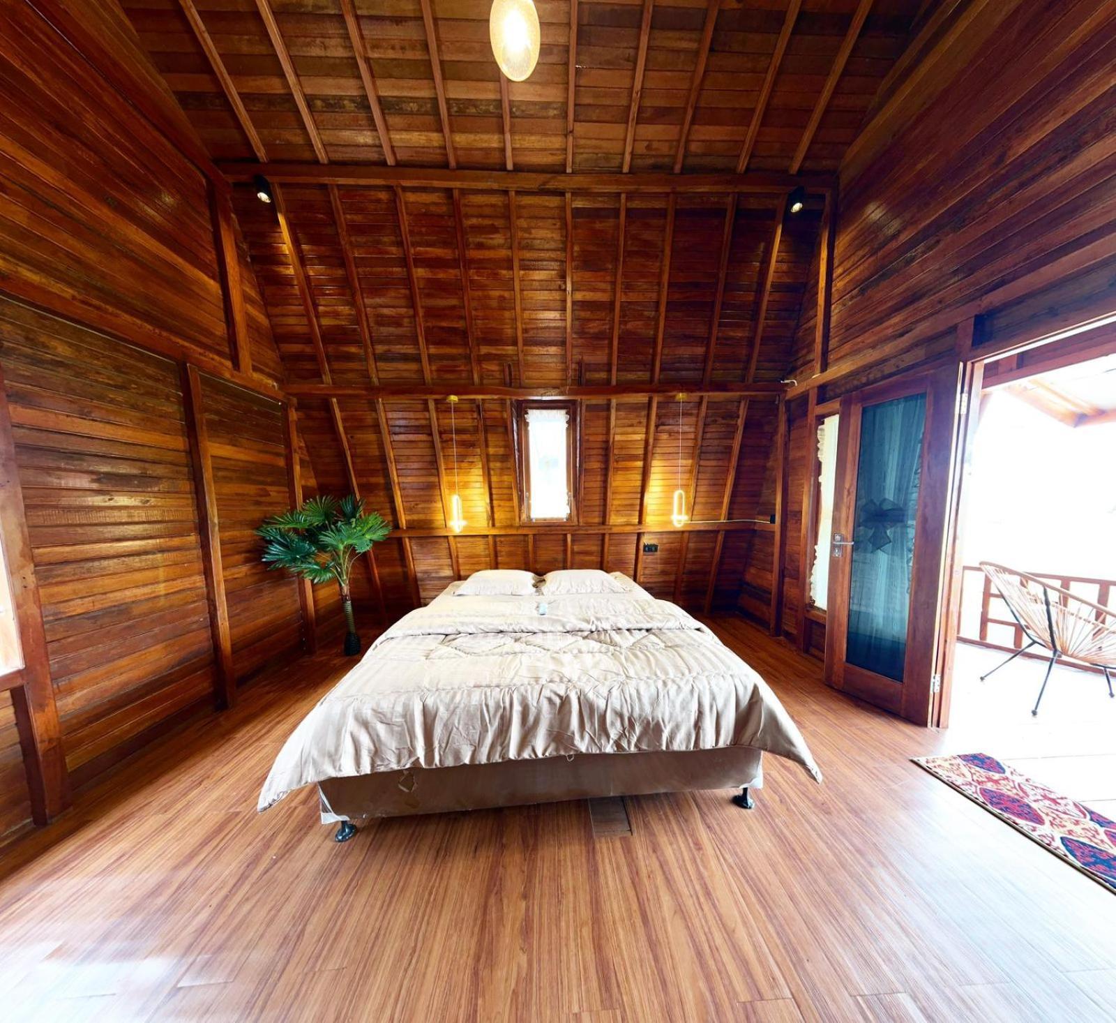 Villa Noerbaya House Bukittinggi Extérieur photo